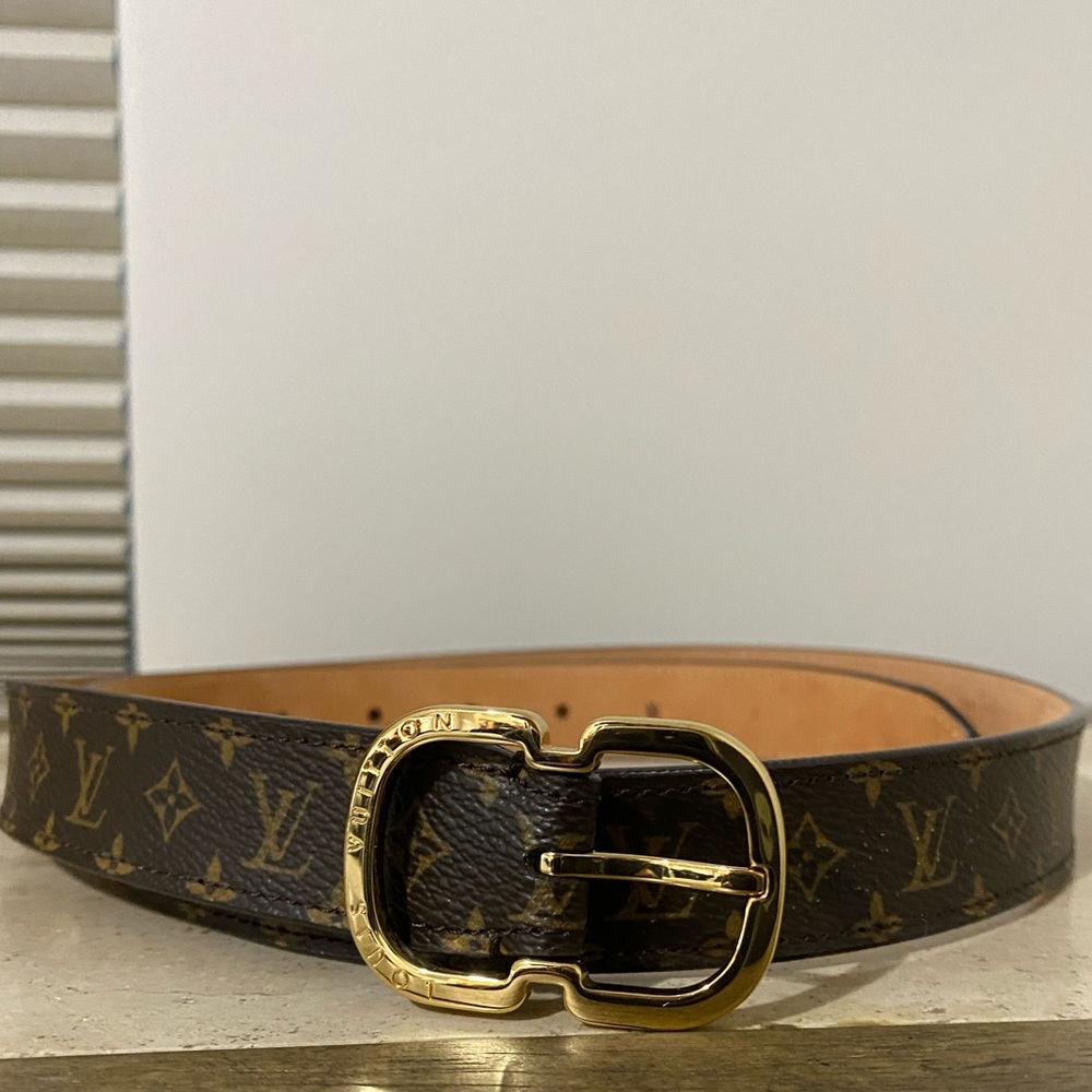 Louis Vuitton Women’s belt MINI 25MM